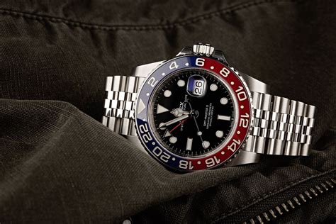 The Complete Evolution of the Rolex GMT